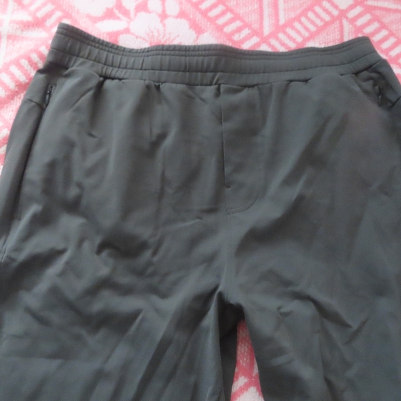 Public Rec All Day Everyday Athletic Performance Sweatpants 36x28 olive green - Picture 3 of 8